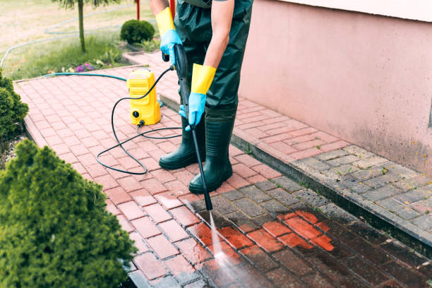 Why Choose Our Certified Pressure Washing Experts for Your Project Needs in South Brooksville, FL?